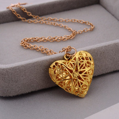 Vintage Heart Box Photo Frame Locket Pendant Necklace Women Men Fashion Hollow Star Flower Love Jewelry Wholesale Gift